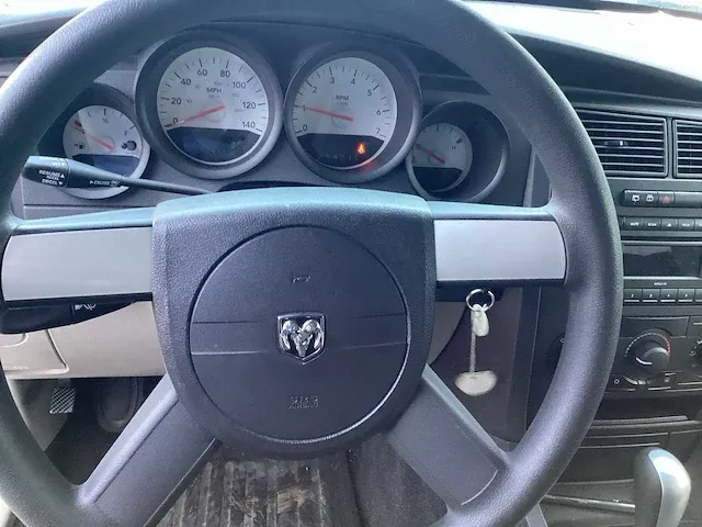 2006 dodge magnum personenauto - afbeelding 11 van  15