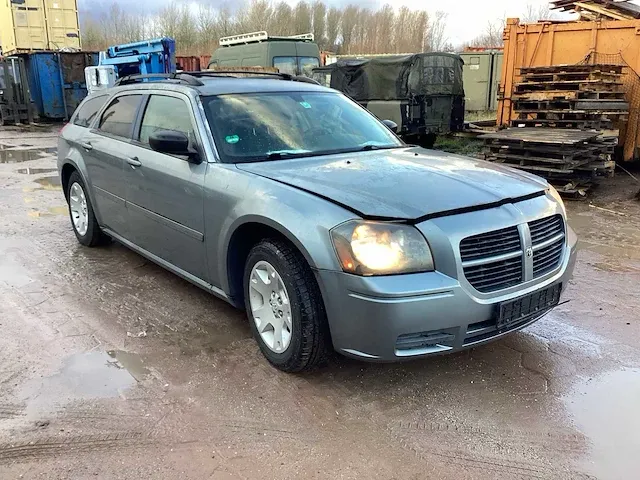 2006 dodge magnum personenauto - afbeelding 15 van  15