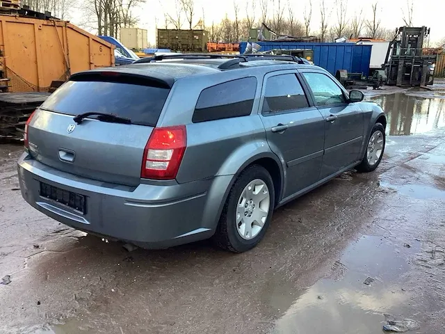 2006 dodge magnum personenauto - afbeelding 12 van  15