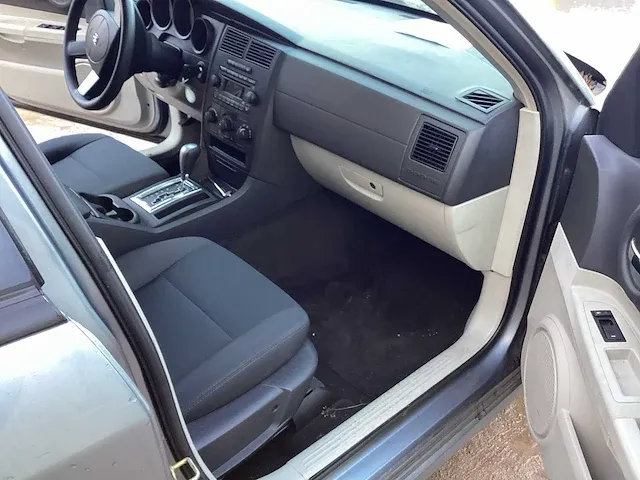 2006 dodge magnum personenauto - afbeelding 1 van  15