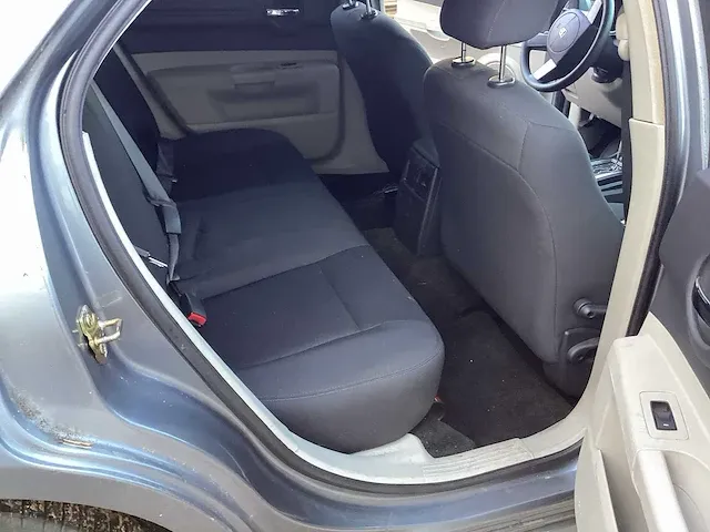 2006 dodge magnum personenauto - afbeelding 7 van  15