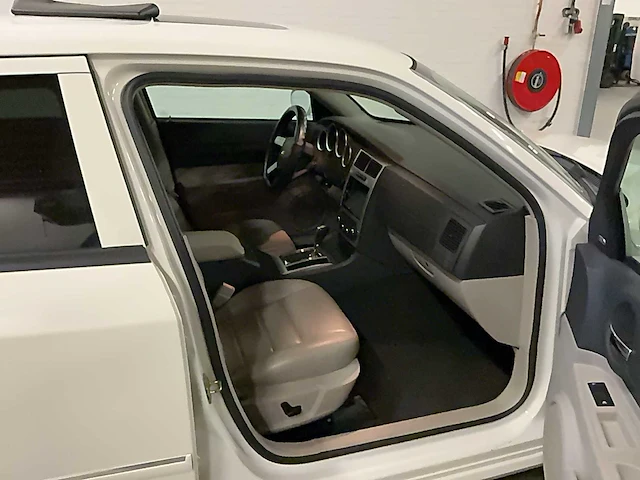 2006 dodge magnum r/t station personenauto - afbeelding 6 van  15
