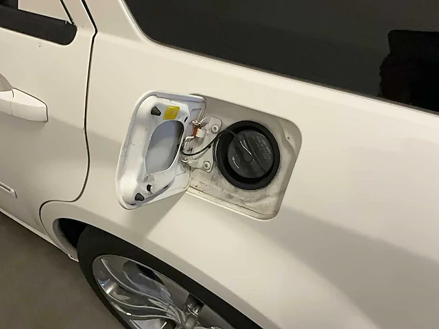2006 dodge magnum r/t station personenauto - afbeelding 7 van  15