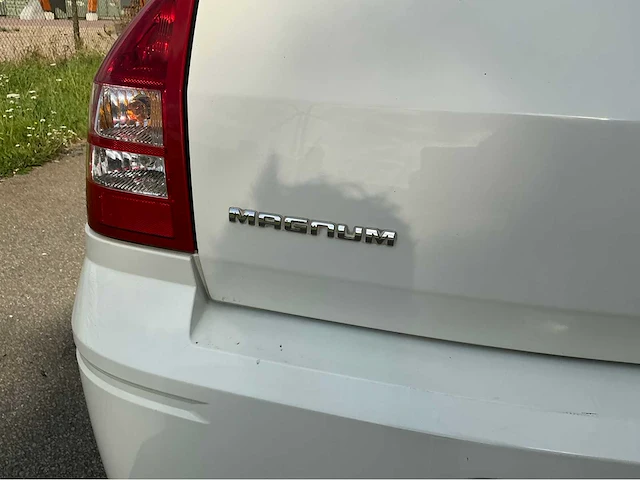 2006 dodge magnum r/t station personenauto - afbeelding 6 van  28