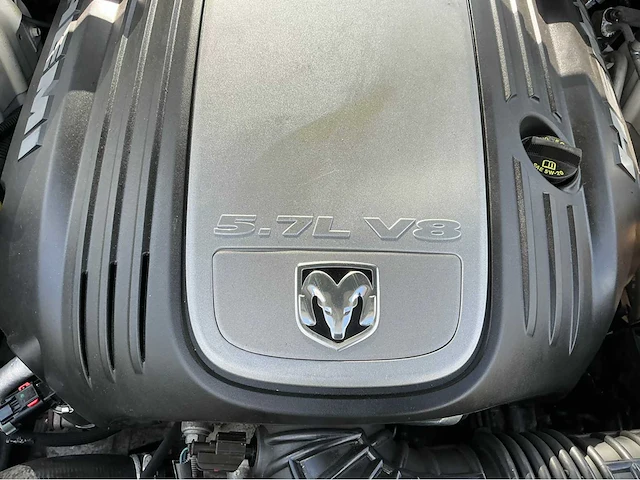 2006 dodge magnum r/t station personenauto - afbeelding 17 van  28