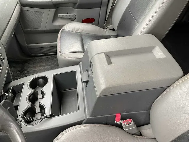2006 dodge ram 1500 5.7 hemi 4x4 bedrijfswagen - afbeelding 20 van  43