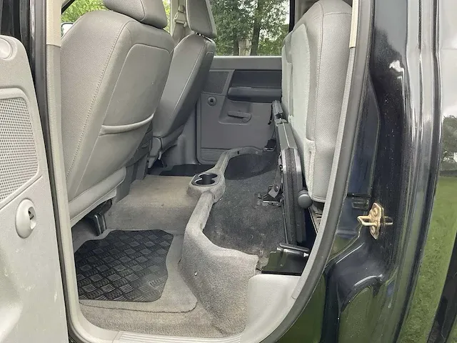 2006 dodge ram 1500 5.7 hemi 4x4 bedrijfswagen - afbeelding 27 van  43