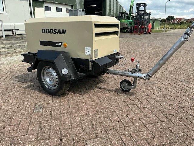 2006 doosan 7/20 luchtcompressor - afbeelding 12 van  16