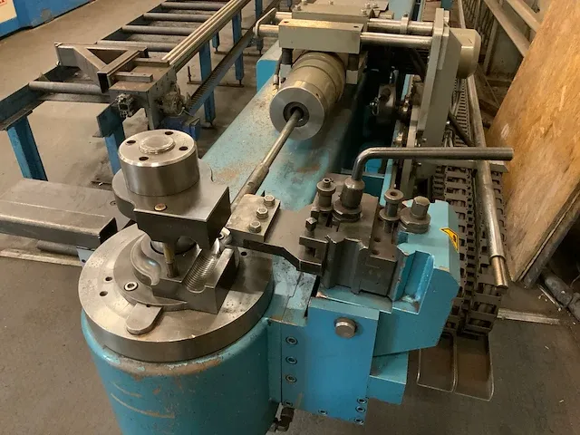 2006 dynobend cnc doornbuigmachine - afbeelding 16 van  20