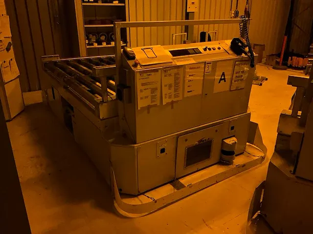 2006 egemin elektrisch agv intern transporter - afbeelding 1 van  13