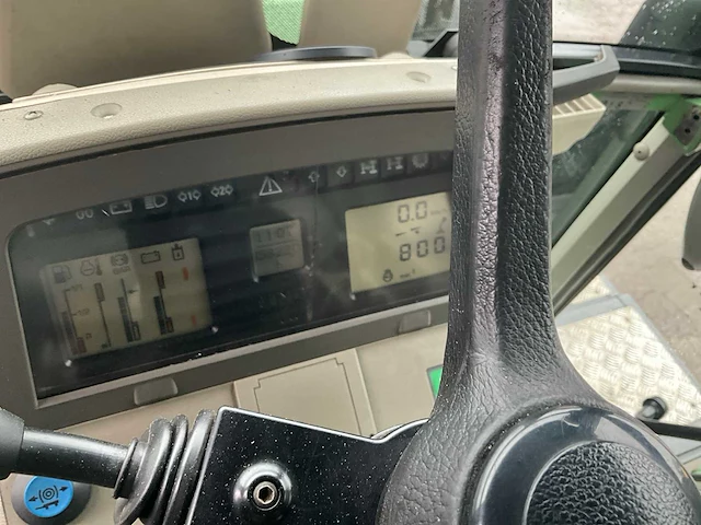 2006 fendt 815 vario vierwielaangedreven landbouwtractor - afbeelding 30 van  42