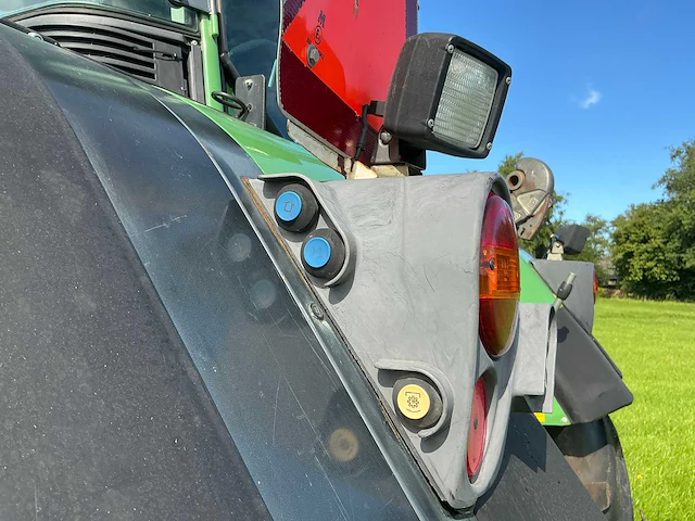 2006 fendt 818 vierwielaangedreven landbouwtractor - afbeelding 37 van  49