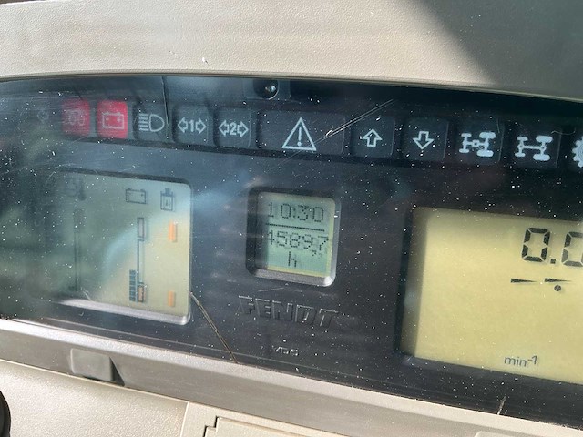 2006 fendt 818 vierwielaangedreven landbouwtractor - afbeelding 43 van  49