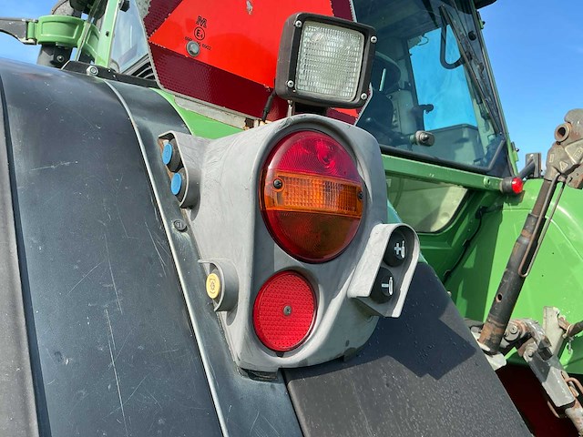 2006 fendt 818 vierwielaangedreven landbouwtractor - afbeelding 36 van  49