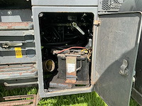 2006 fendt 818 vierwielaangedreven landbouwtractor - afbeelding 40 van  49