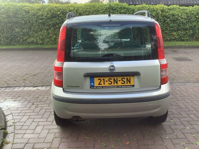2006 fiat panda 1.2 navigator personenauto - afbeelding 3 van  11