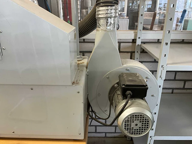 2006 flexam bandschuurmachine 180mm v.v. afzuiging en pneumatische afzuigklep - afbeelding 3 van  11