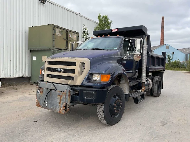 2006 ford 750 vrachtwagen - afbeelding 1 van  14