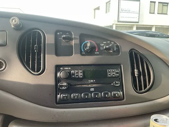 2006 ford e350 personenauto - afbeelding 13 van  23