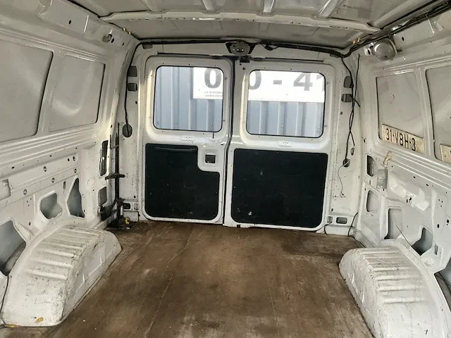2006 ford e350 personenauto - afbeelding 14 van  23