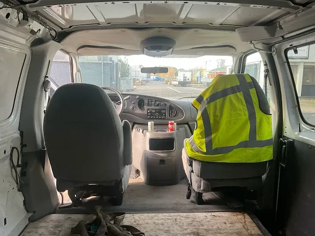2006 ford e350 personenauto - afbeelding 15 van  23