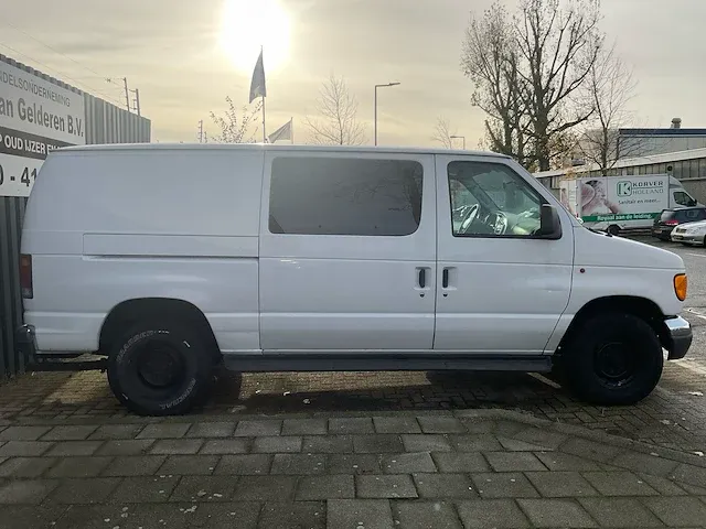 2006 ford e350 personenauto - afbeelding 20 van  23