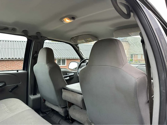 2006 ford f250 xl super duty powerstroke turbodiesel v8 personenauto - afbeelding 14 van  40