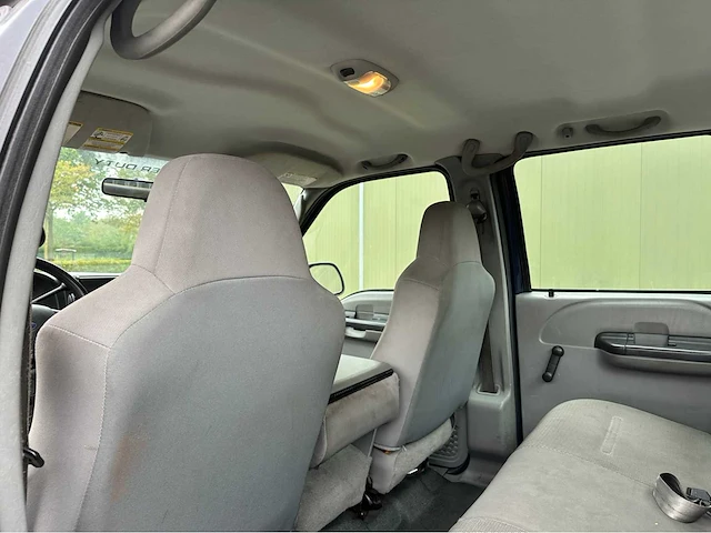 2006 ford f250 xl super duty powerstroke turbodiesel v8 personenauto - afbeelding 17 van  40