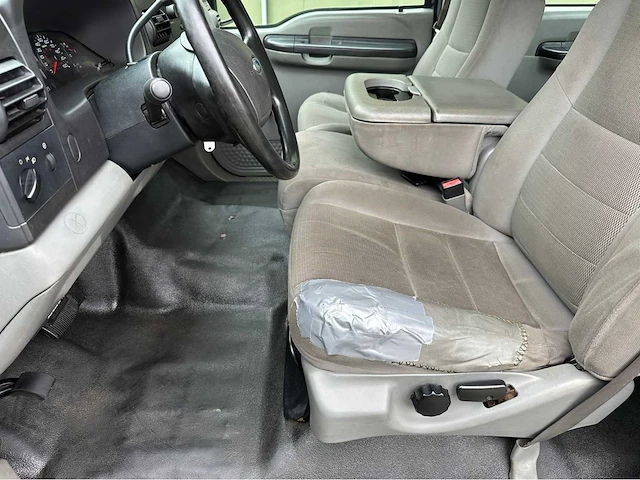 2006 ford f250 xl super duty powerstroke turbodiesel v8 personenauto - afbeelding 19 van  40