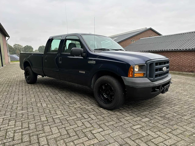 2006 ford f250 xl super duty powerstroke turbodiesel v8 personenauto - afbeelding 36 van  40