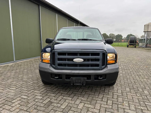 2006 ford f250 xl super duty powerstroke turbodiesel v8 personenauto - afbeelding 37 van  40