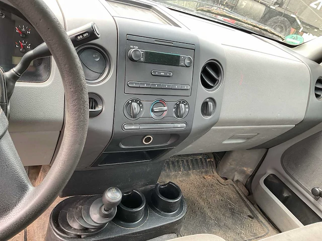 2006 ford pick-up f150 personenauto - afbeelding 11 van  11