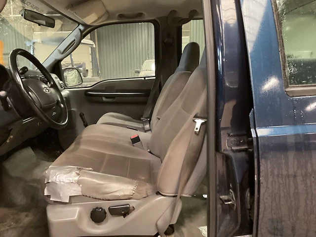2006 ford pick-up f250 personenauto - afbeelding 15 van  15