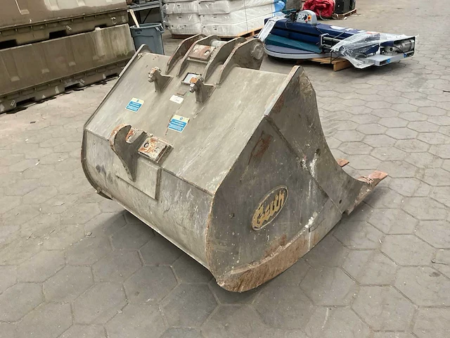 2006 geith hd48 graafbak - afbeelding 4 van  6
