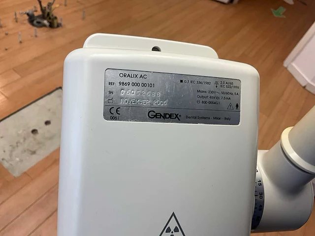 2006 gendex 986900000101 röntgenapparaat - afbeelding 7 van  7