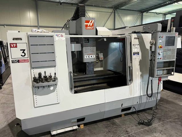 2006 haas vf-3 bhe cnc universele bewerkingscentra - afbeelding 1 van  15