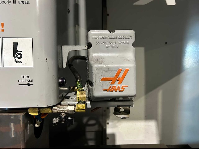 2006 haas vf-3bhe cnc universeel machinecentrum - afbeelding 7 van  17