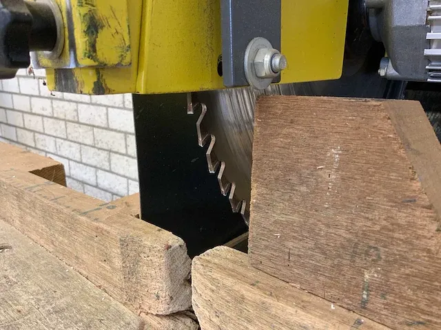 2006 harwi 625-h radiaalafkortzaagmachine - afbeelding 5 van  9