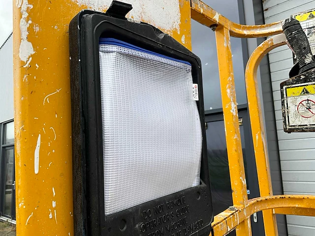 2006 haulotte compact 10 hoogwerker - afbeelding 3 van  12