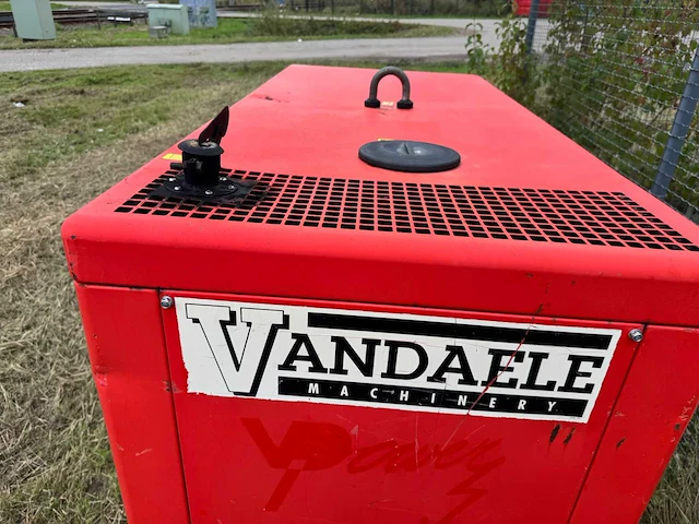 2006 himoinsa 11kva noodstroomaggregaat - afbeelding 2 van  15