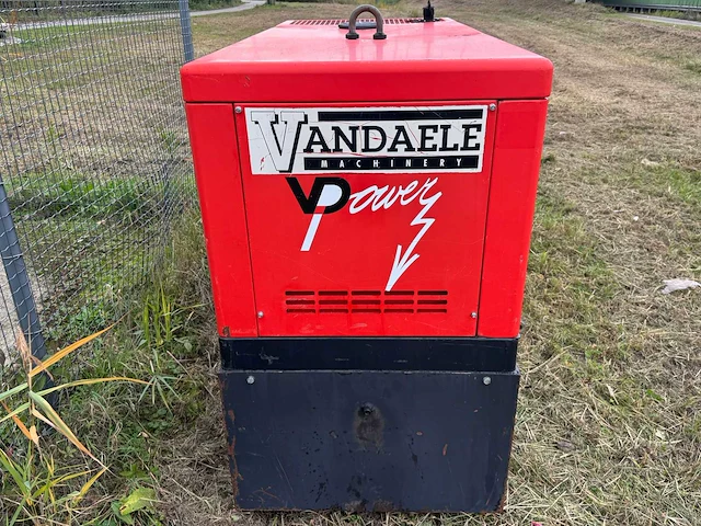 2006 himoinsa 11kva noodstroomaggregaat - afbeelding 15 van  15