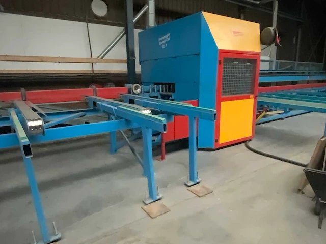 2006 hundegger speedcut sc1 hout bewerkingscentrum - afbeelding 15 van  33