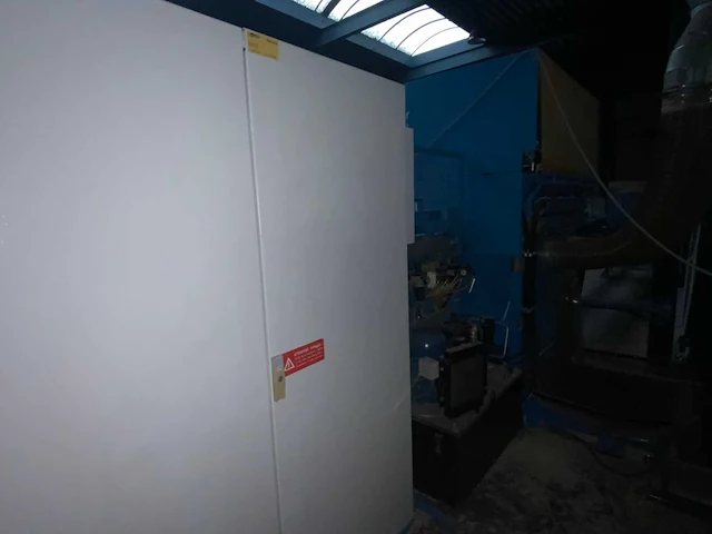 2006 hundegger speedcut sc1 hout bewerkingscentrum - afbeelding 31 van  33