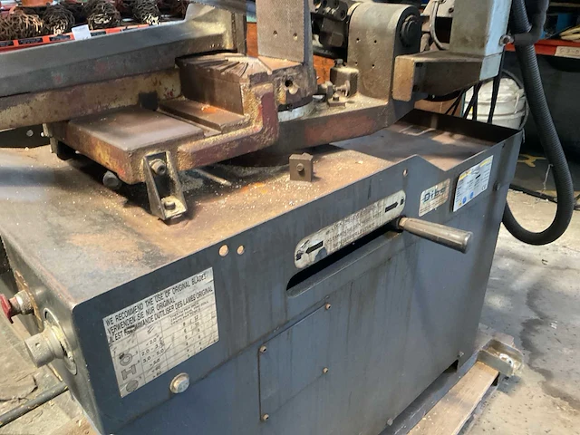 2006 huvema hu260s horizontale metaalbandzaagmachine - afbeelding 10 van  11