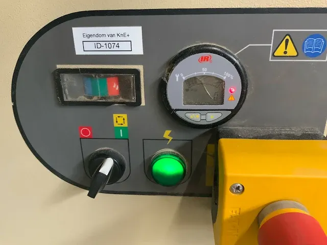 2006 ingersoll-rand unigy schroefcompressor - afbeelding 3 van  8