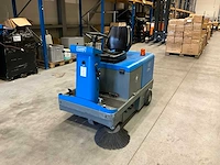 2006 isal pb110 zelfrijdende veegzuig machine