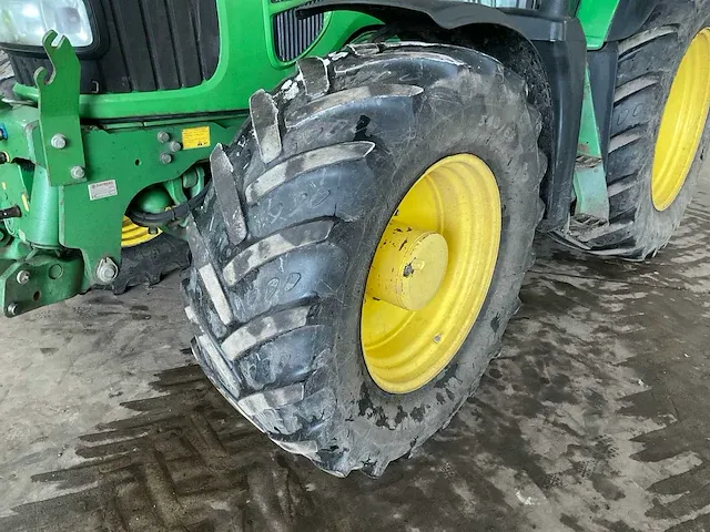 2006 john deere - 7530 - vierwielaangedreven landbouwtractor - afbeelding 23 van  25