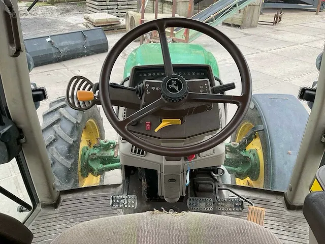2006 john deere 6320 autopowr vierwielaangedreven landbouwtractor - afbeelding 17 van  42