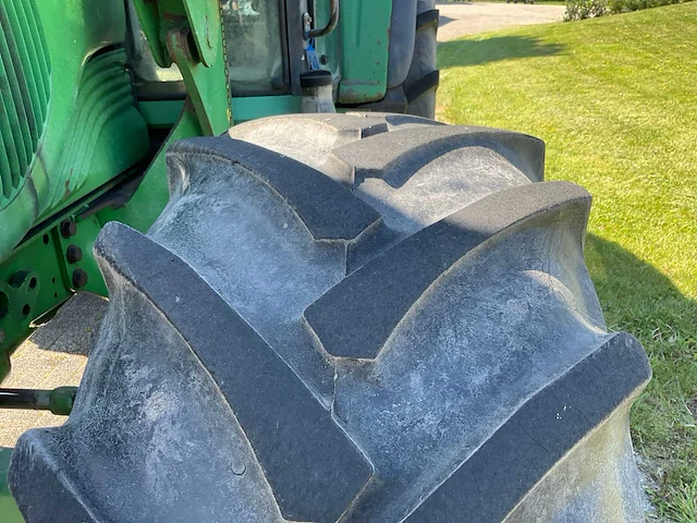 2006 john deere 6320 se vierwielaangedreven landbouwtractor - afbeelding 7 van  31