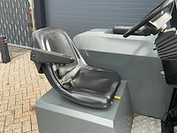 2006 karcher powerbosch sw6 zelfrijdende veegmachine - afbeelding 4 van  31